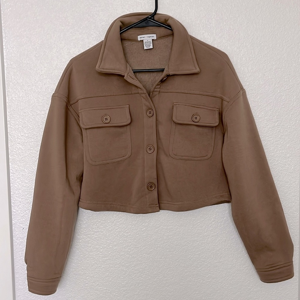 Better/Together Cropped Jacket. Size S. Camel